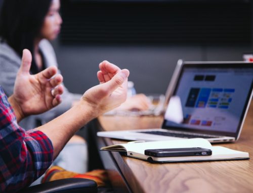 Was ist ein „background check“? Wann, warum und wie beziehen Sie ihn in Ihren Rekrutierungsprozess ein?